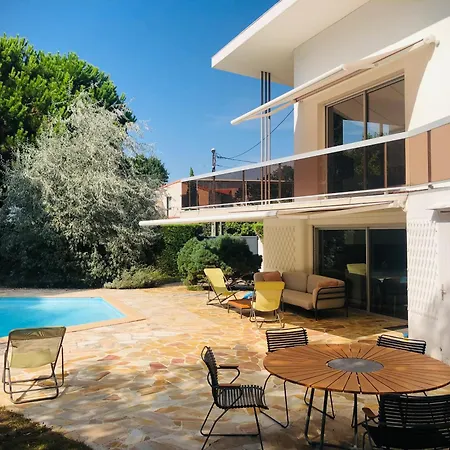 Villa Royan Вилла Руайян